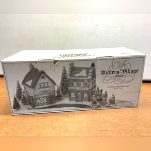 Dickens' Village Start a Tradition Set